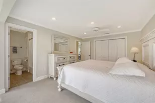 206 Hour Glass Way, Sarasota, FL 34242 - Photo 33