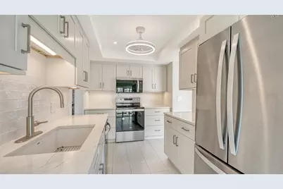 206 Hourglass Way #V10, Sarasota, FL 34242 - Photo 29