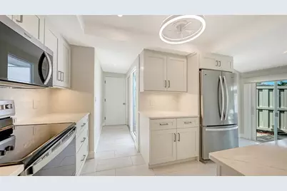 206 Hourglass Way #V10, Sarasota, FL 34242 - Photo 23