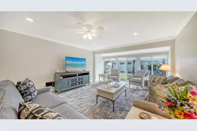 206 Hourglass Way #V10, Sarasota, FL 34242 - Photo 9
