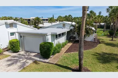 206 Hourglass Way #V10, Sarasota, FL 34242 - Photo 5