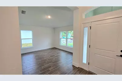 5800 Shaffer Avenue, North Port, FL 34291 - Photo 5
