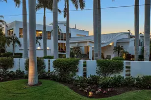 445 McKinley Dr, Sarasota, FL 34236 - Photo 5