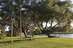 6418 Jackie Lynn Ct, Sarasota, FL 34241 - Photo 11