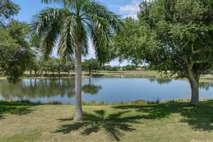 6418 Jackie Lynn Ct, Sarasota, FL 34241 - Photo 9