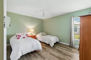 7310 9th Ave W, Bradenton, FL 34209 - Photo 11