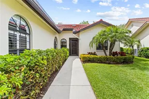 4601 Las Brisas Ln, Sarasota, FL 34238 - Photo 3