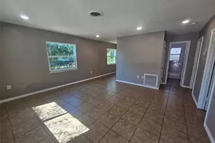4118 59th St W, Bradenton, FL 34209 - Photo 7