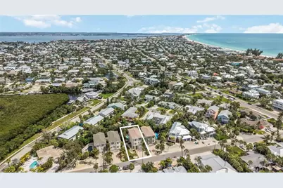 215 81st Street, Holmes Beach, FL 34217 - Photo 55
