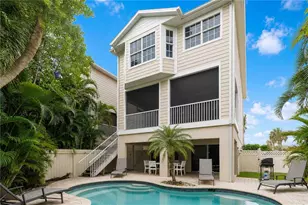 215 81st St, Holmes Beach, FL 34217 - Photo 37
