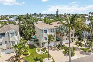 215 81st St, Holmes Beach, FL 34217 - Photo 65