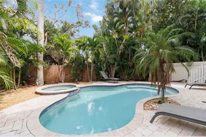 215 81st Street, Holmes Beach, FL 34217 - Photo 41