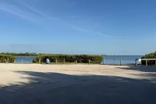 6631 Renssalaer Dr, Bradenton, FL 34207 - Photo 29
