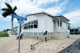 1 4th St, Bradenton, FL 34210 - Photo 5