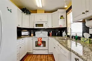 1 4th St, Bradenton, FL 34210 - Photo 11