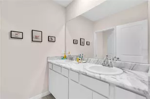 18015 Fattoria Ter, Lakewood Ranch, FL 34211 - Photo 29