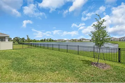 18015 Fattoria Terrace, Lakewood Ranch, FL 34211 - Photo 35