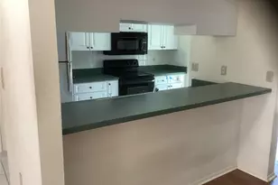 6508 Waterford Cir, Sarasota, FL 34238 - Photo 11