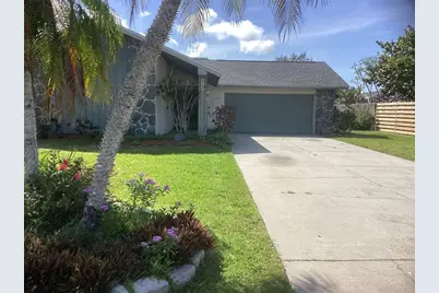 6508 Waterford Circle, Sarasota, FL 34238 - Photo 3