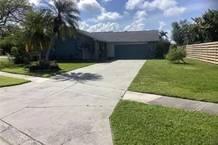 6508 Waterford Cir, Sarasota, FL 34238 - Photo 1