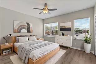 4330 Tyler Cir N, Saint Petersburg, FL 33709 - Photo 7