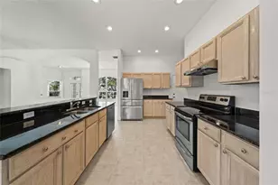 111 41st St NE, Bradenton, FL 34208 - Photo 23