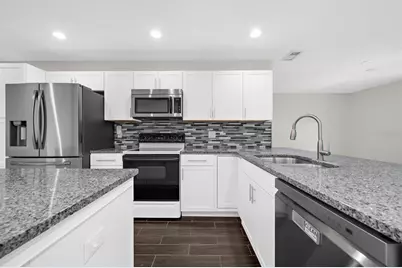 1821 Racimo Drive, Sarasota, FL 34240 - Photo 13