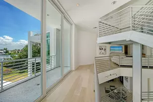 4317 Midnight Pass Rd, Sarasota, FL 34242 - Photo 23