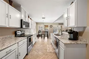 4143 Banbury Cir, Parrish, FL 34219 - Photo 11