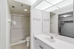 3950 Ironwood Cir, Bradenton, FL 34209 - Photo 17
