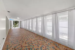 6916 Alderwood Dr, Sarasota, FL 34243 - Photo 15