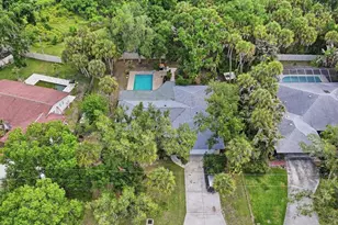 1929 Par Pl, Sarasota, FL 34240 - Photo 33
