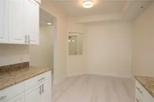615 Riviera Dunes Way, Palmetto, FL 34221 - Photo 19