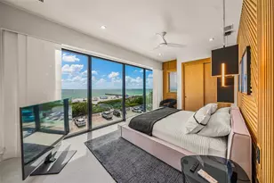 101 7th St S, Bradenton Beach, FL 34217 - Photo 29
