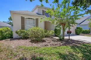 12228 Winding Woods Way, Lakewood Ranch, FL 34202 - Photo 3