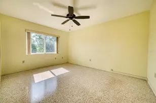 2632 Sunnyside St, Sarasota, FL 34239 - Photo 19