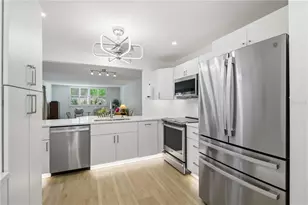 149 Pinehurst Dr, Bradenton, FL 34210 - Photo 7