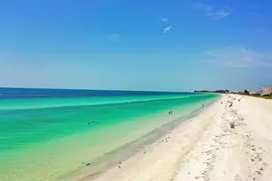 605 Concord Ln, Holmes Beach, FL 34217 - Photo 45