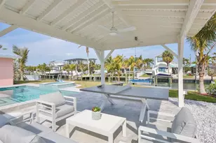 605 Concord Ln, Holmes Beach, FL 34217 - Photo 39