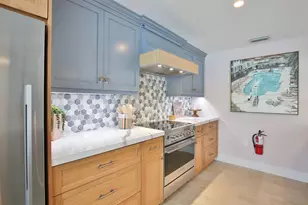 605 Concord Ln, Holmes Beach, FL 34217 - Photo 31