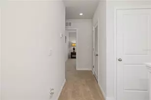 17485 Haysack Ter, Bradenton, FL 34211 - Photo 23