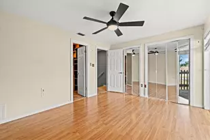 3202 Ramblewood Dr N, Sarasota, FL 34237 - Photo 19