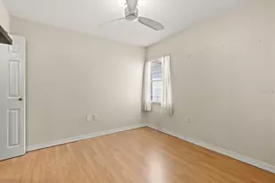 3202 Ramblewood Dr N, Sarasota, FL 34237 - Photo 35