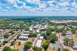 3202 Ramblewood Dr N, Sarasota, FL 34237 - Photo 43