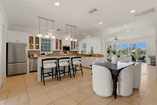 418 Pine Ave, Anna Maria, FL 34216 - Photo 9