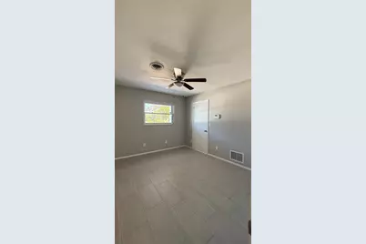491 S Venice Boulevard, Venice, FL 34293 - Photo 23
