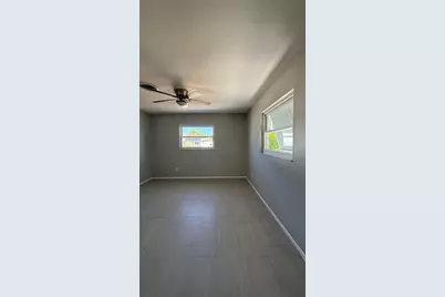 491 S Venice Boulevard, Venice, FL 34293 - Photo 13