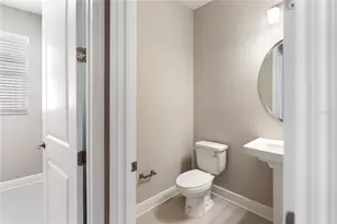 17526 Savory Mist Cir, Bradenton, FL 34211 - Photo 19