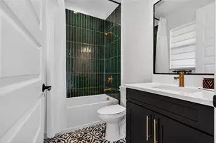 17510 Savory Mist Cir, Bradenton, FL 34211 - Photo 43