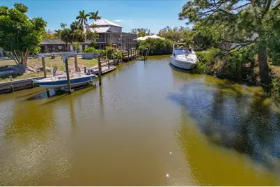 1231 Bayshore Drive, Englewood, FL 34223 - Photo 41